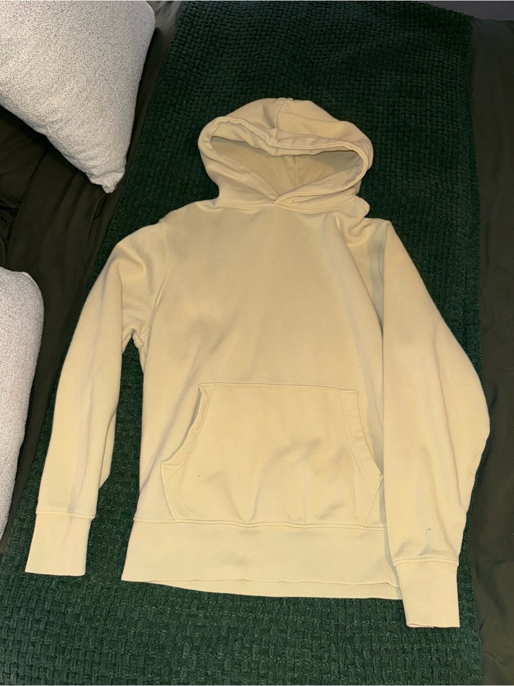 Old Navy Cream Pullover Hoodie